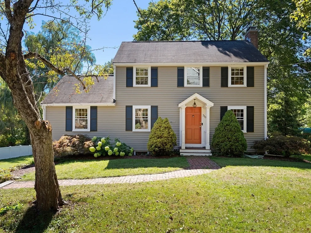 Unit for sale at 310 Concord Ave, Lexington, MA 02421