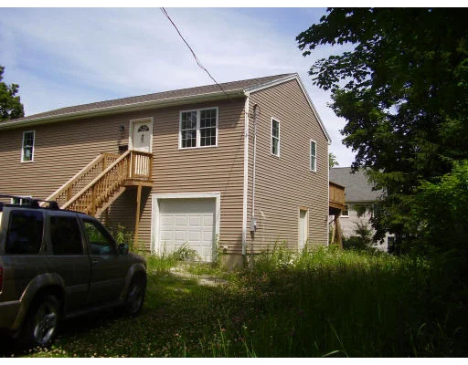 Unit for sale at 50 Brattle St, Worcester, MA 01606