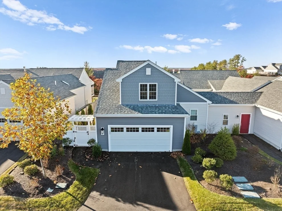 Unit for sale at 6 Tinker's Bluff, Plymouth, MA 02360
