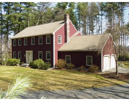 Unit for sale at 186 Holliston Street, Medway, MA 02053