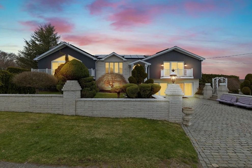 Unit for sale at 104 Randall Shea Dr, Swansea, MA 02777