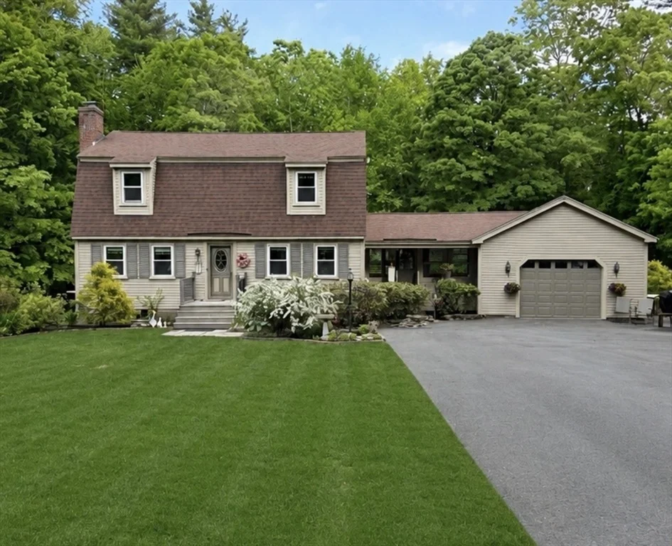 Unit for sale at 82 Wheeler St, Pepperell, MA 01463