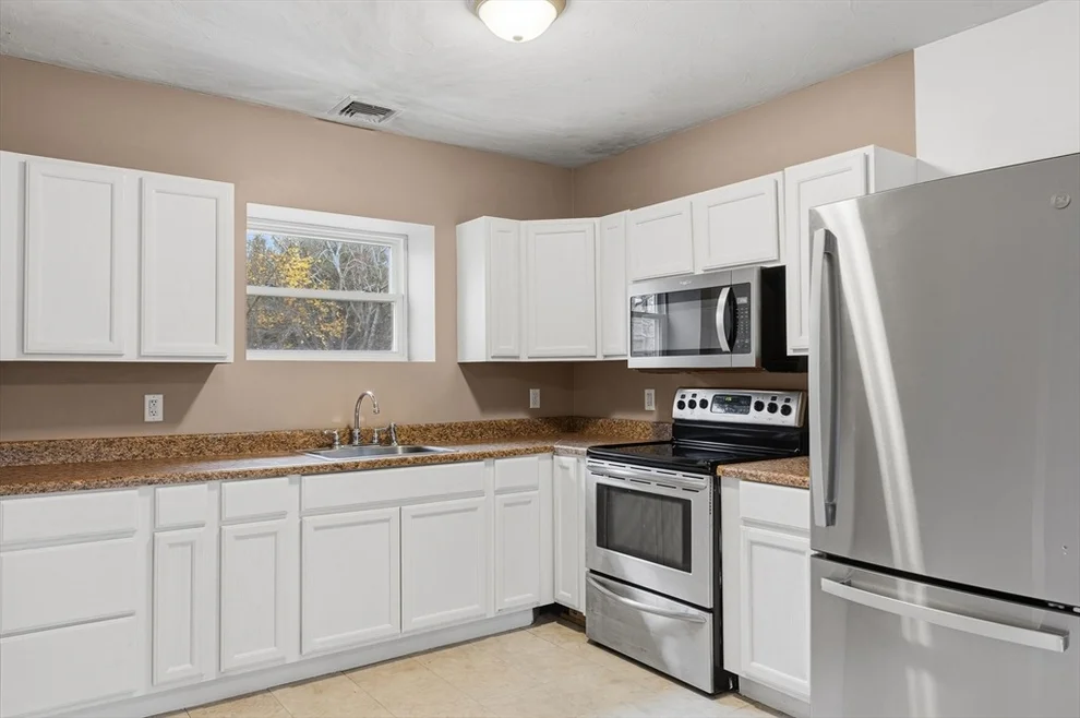 Unit for sale at 620 Plymouth Street, Middleboro, MA 02346