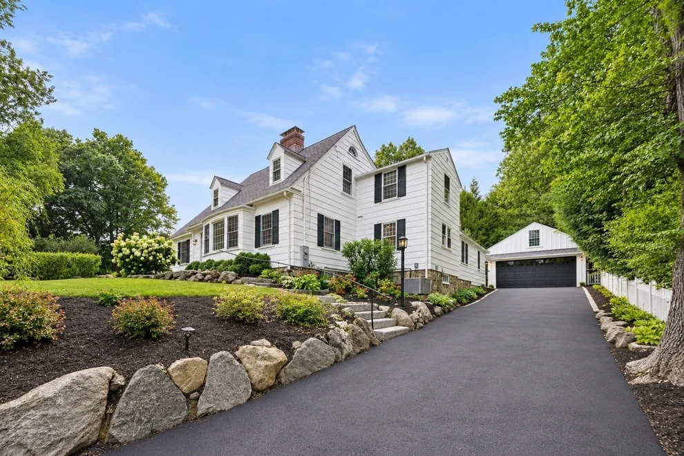 Unit for sale at 46 Bedford Rd, Lincoln, MA 01773