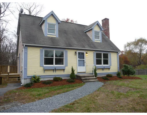 Unit for sale at 109 Winthrop St, Rehoboth, MA 02769