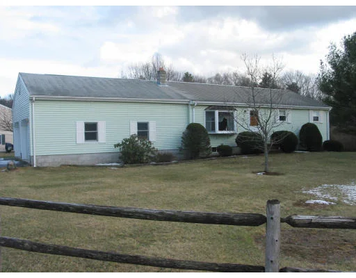 Unit for sale at 62 Meadow Rd, Spencer, MA 01562