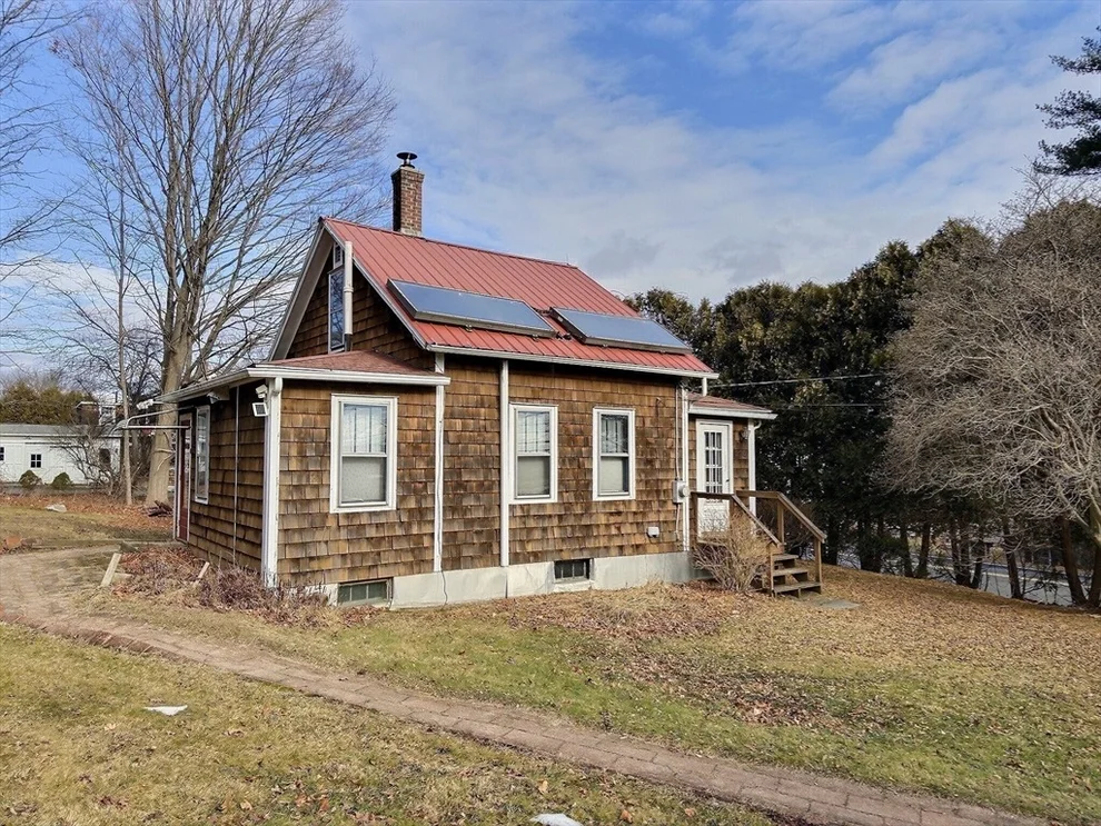 Unit for sale at 270 North East Street, Amherst, MA 01002