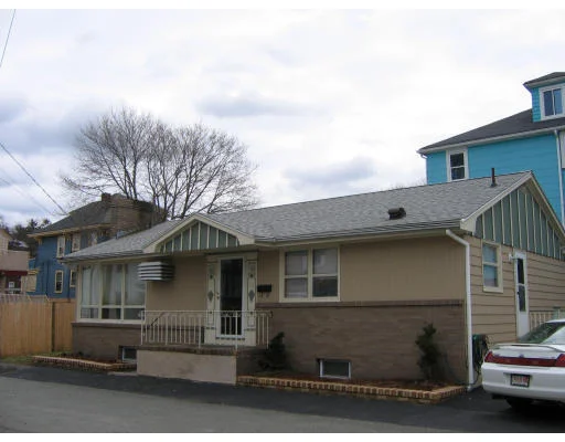 Unit for sale at 10 Michigan Ter, Lynn, MA 01902