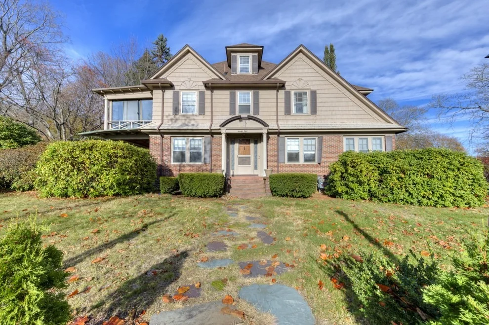 Unit for sale at 24 Hadwen Road, Worcester, MA 01602