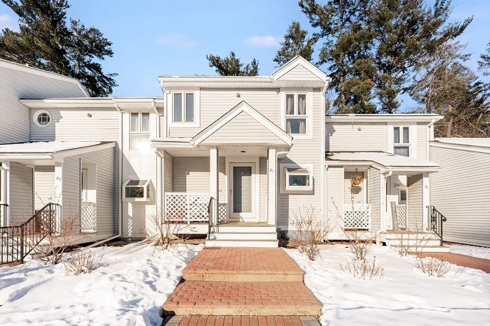 Unit for sale at 81 Alcott Circle, Taunton, MA 02780