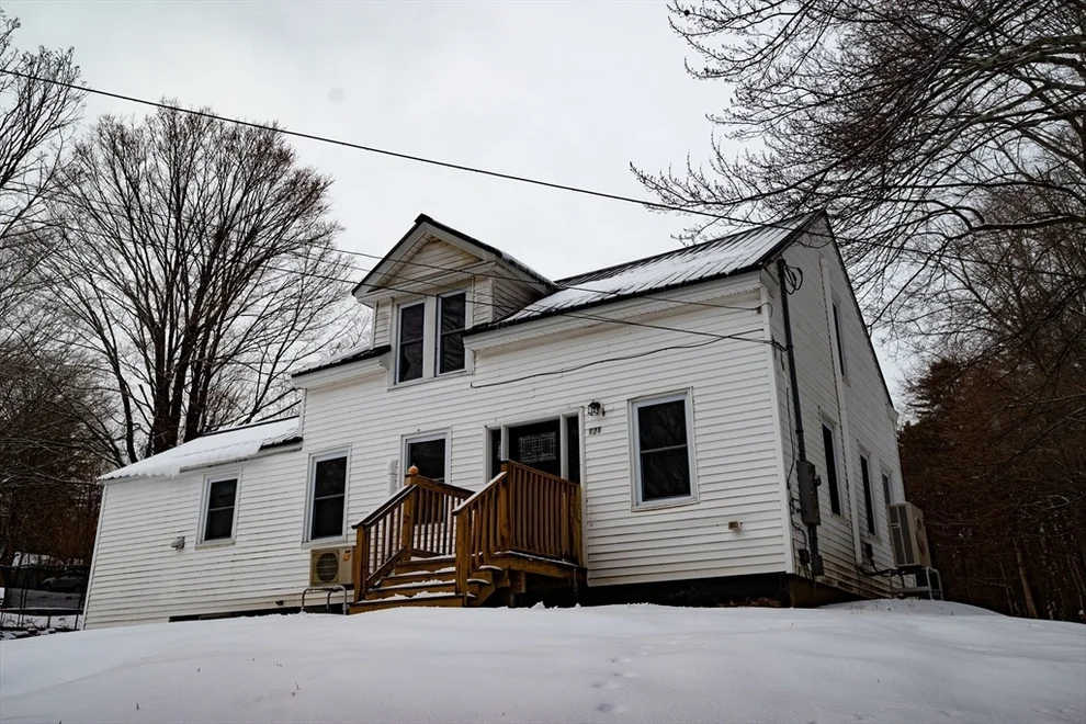 Unit for sale at 121 Spring St, Athol, MA 01331
