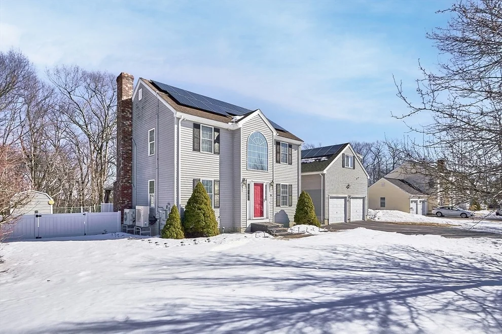 Unit for sale at 94 Bishop Rd, Fitchburg, MA 01420