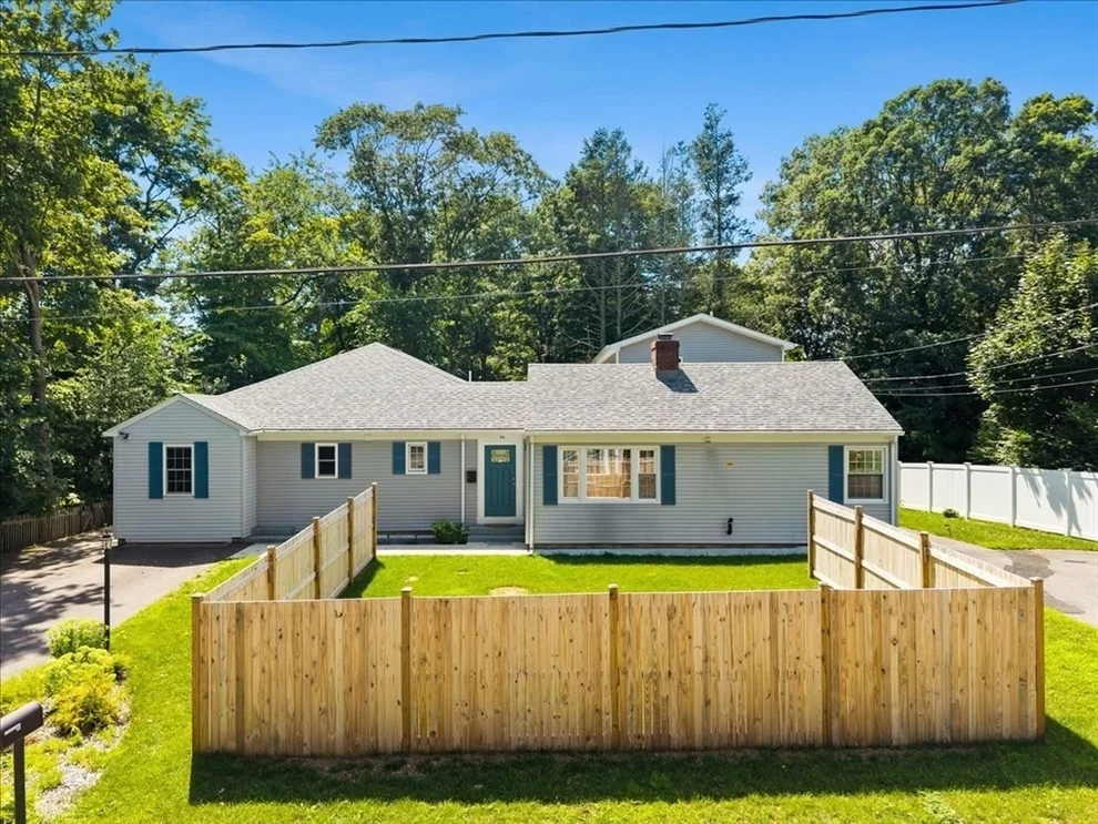 Unit for sale at 5 Highland Avenue, Plainville, MA 02762