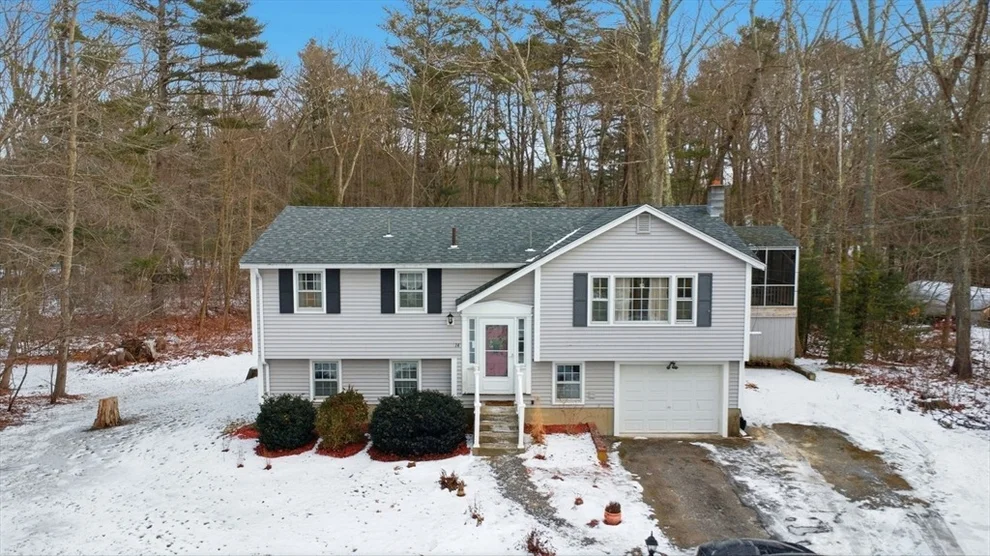 Unit for sale at 14 Seabrook Rd, Salisbury, MA 01952