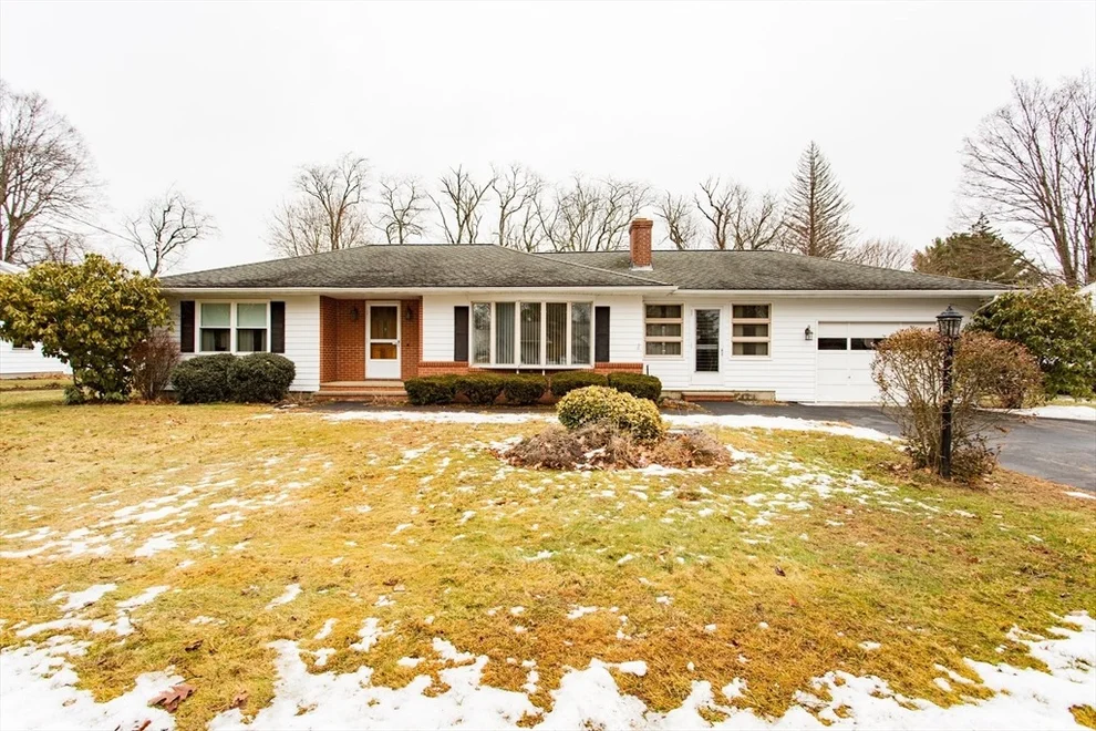Unit for sale at 23 Allen St, West Brookfield, MA 01585