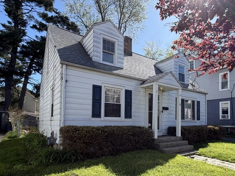 Unit for sale at 37 Elmdale St, West Springfield, MA 01089