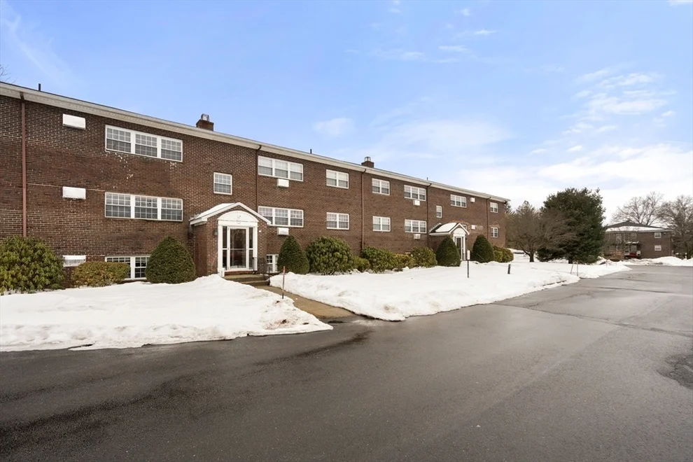 Unit for sale at 147 Milk St, Westborough, MA 01581