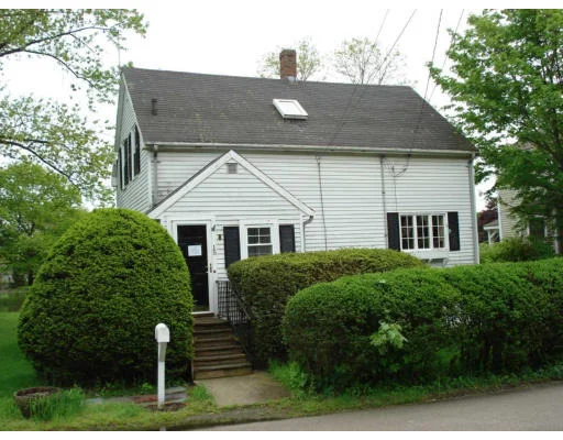 Unit for sale at 15 Stockbridge St, Cohasset, MA 02025