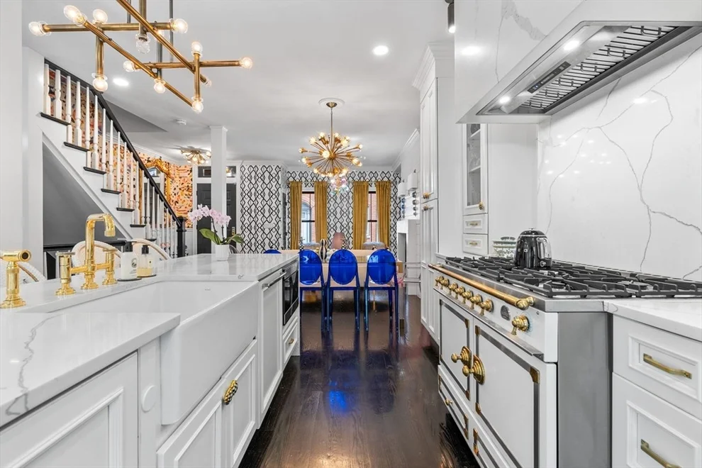 Unit for sale at 11 Beckler Ave, Boston, MA 02127