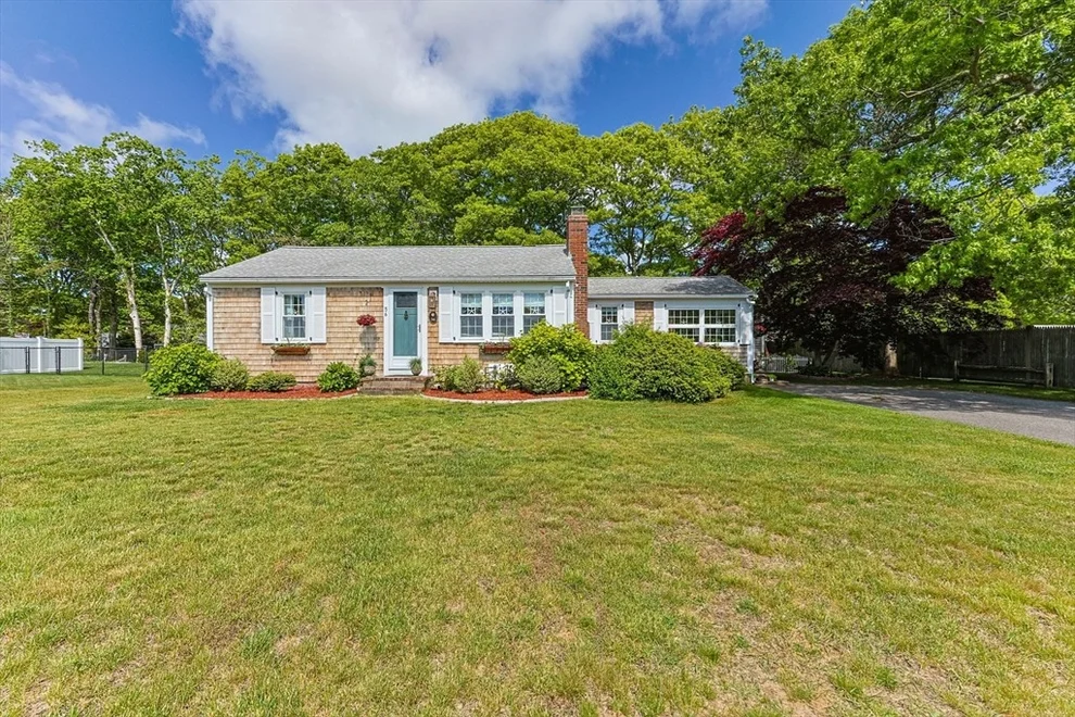 Unit for sale at 56 Crowes Purchase Rd, Yarmouth, MA 02673