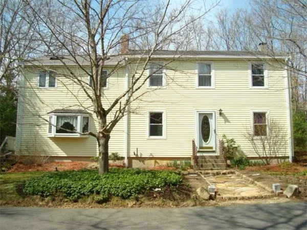 Unit for sale at 160 Tispaquin St., Middleboro, MA 02346