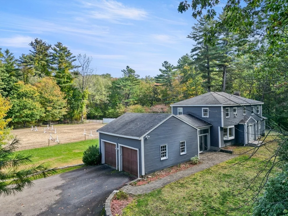 Unit for sale at 34 Roberts Rd, Boxford, MA 01921