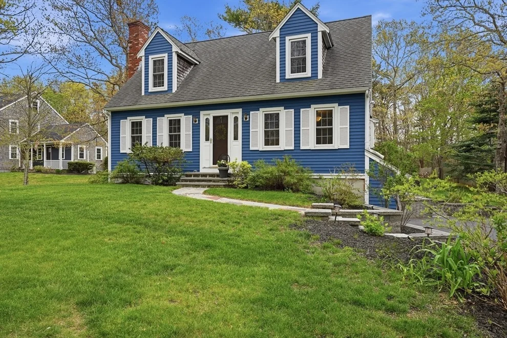 Unit for sale at 62 Donna Dr, Plymouth, MA 02360