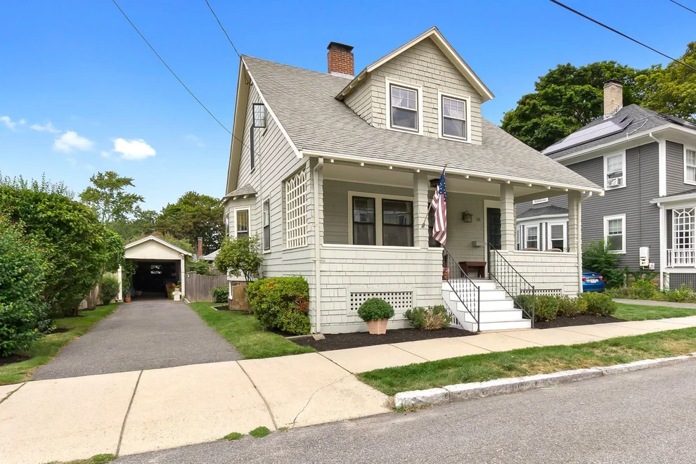 Unit for sale at 10 Giddings Avenue, Beverly, MA 01915