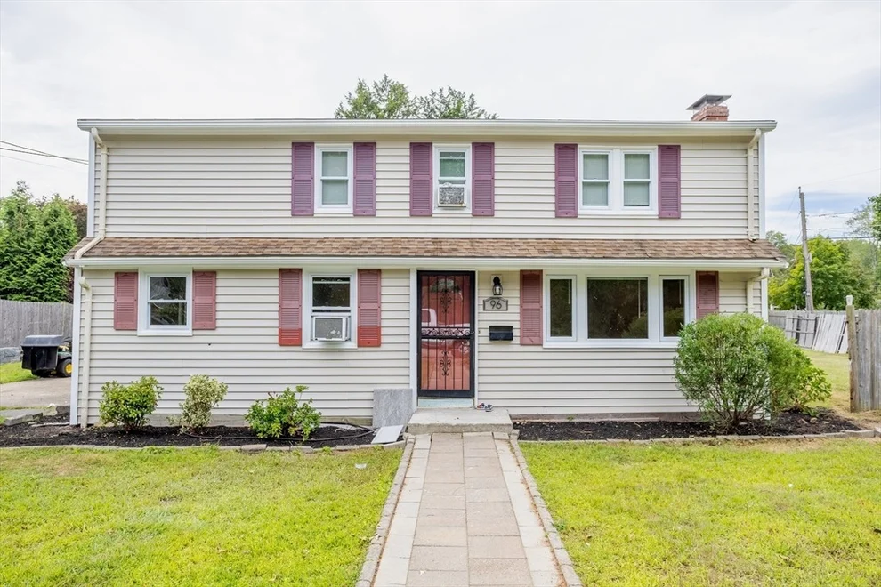 Unit for sale at 96 Roberts Ave, Holbrook, MA 02343