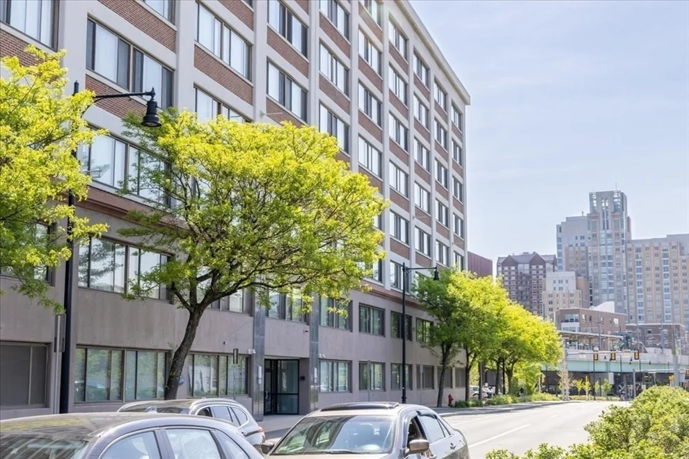 Unit for sale at 169 Monsignor O'brien Hwy, Cambridge, MA 02141