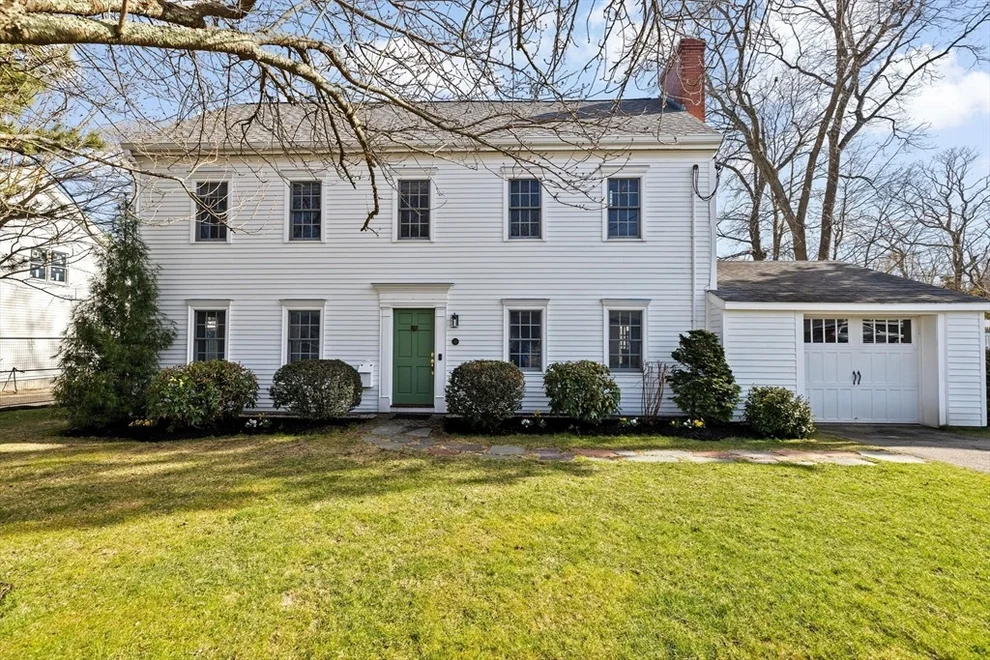 Unit for sale at 10 Wompatuck Rd, Hingham, MA 02043