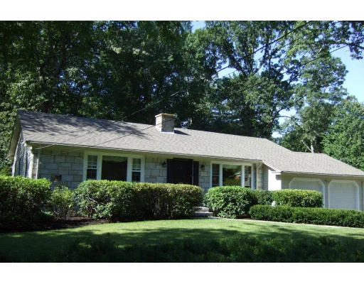 Unit for sale at 125 Jamieson Rd, Holden, MA 01520