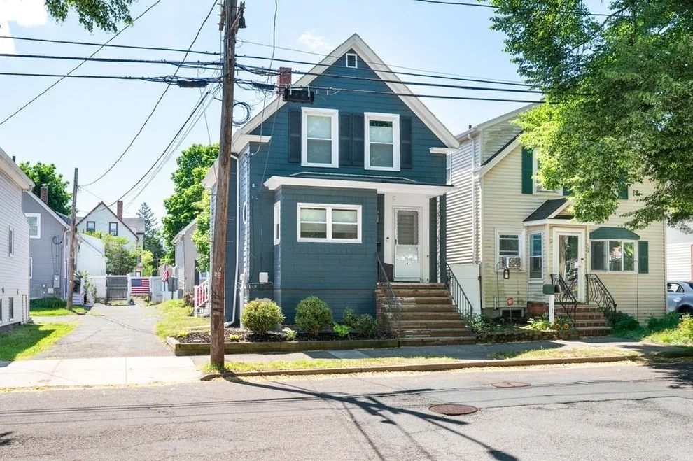 Unit for sale at 161 Marianna St, Lynn, MA 01902