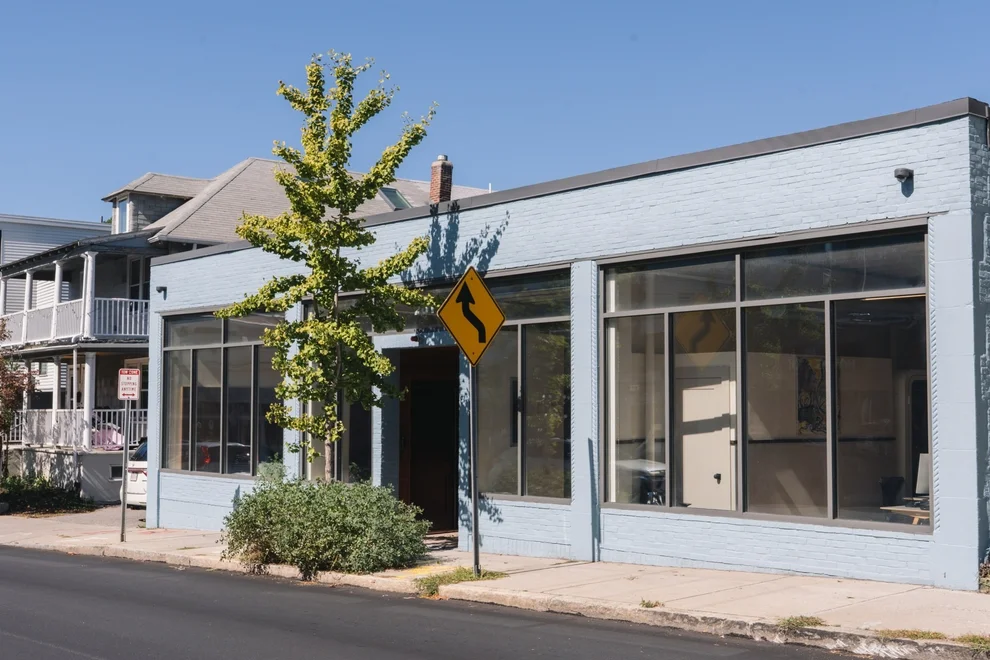 Unit for sale at 281 Concord Ave, Cambridge, MA 02138