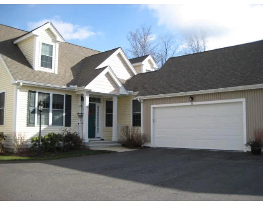 Unit for sale at 16 Braeburn Lane, Ashland, MA 01721