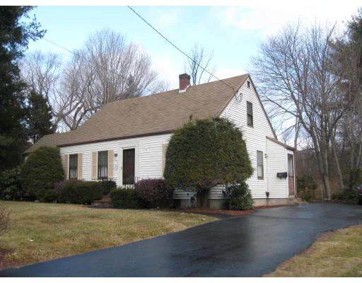 Unit for sale at 504 Pine Street, Weymouth, MA 02191