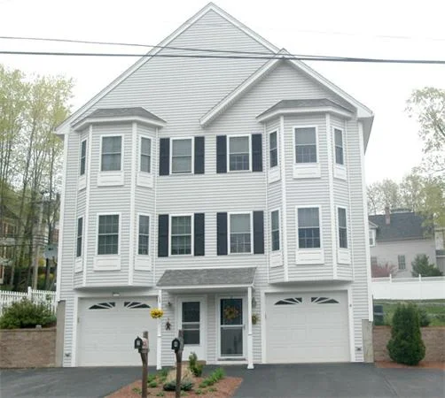 4 Mill Street