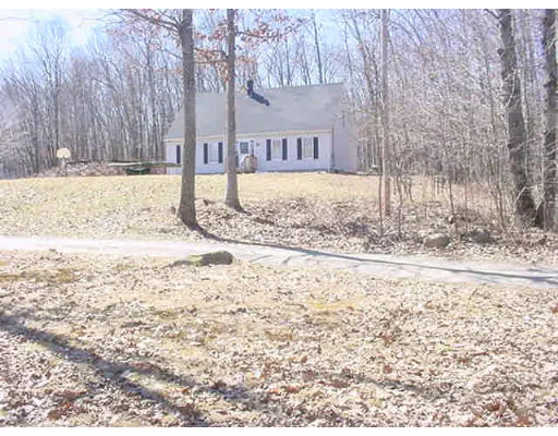Unit for sale at 27 Perry St, Douglas, MA 01516