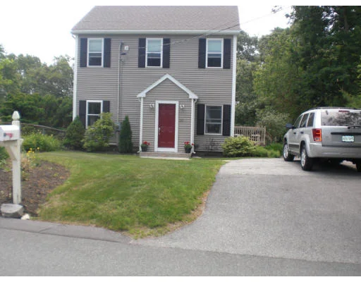 Unit for sale at 20 Park Ave, Middleton, MA 01949