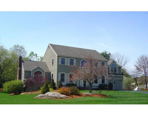 Unit for sale at 14 Magnolia Drive, Westford, MA 01886