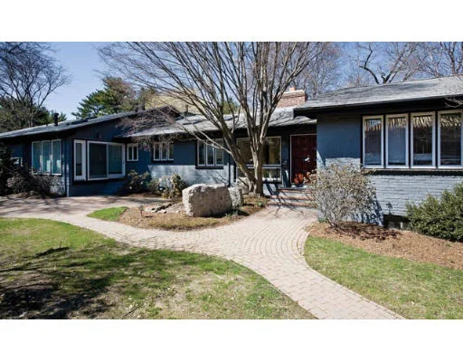 Unit for sale at 65 Cutler Ln, Brookline, MA 02467