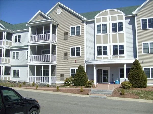 Unit for sale at 2302 Briarwood Vlg, Clinton, MA 01510