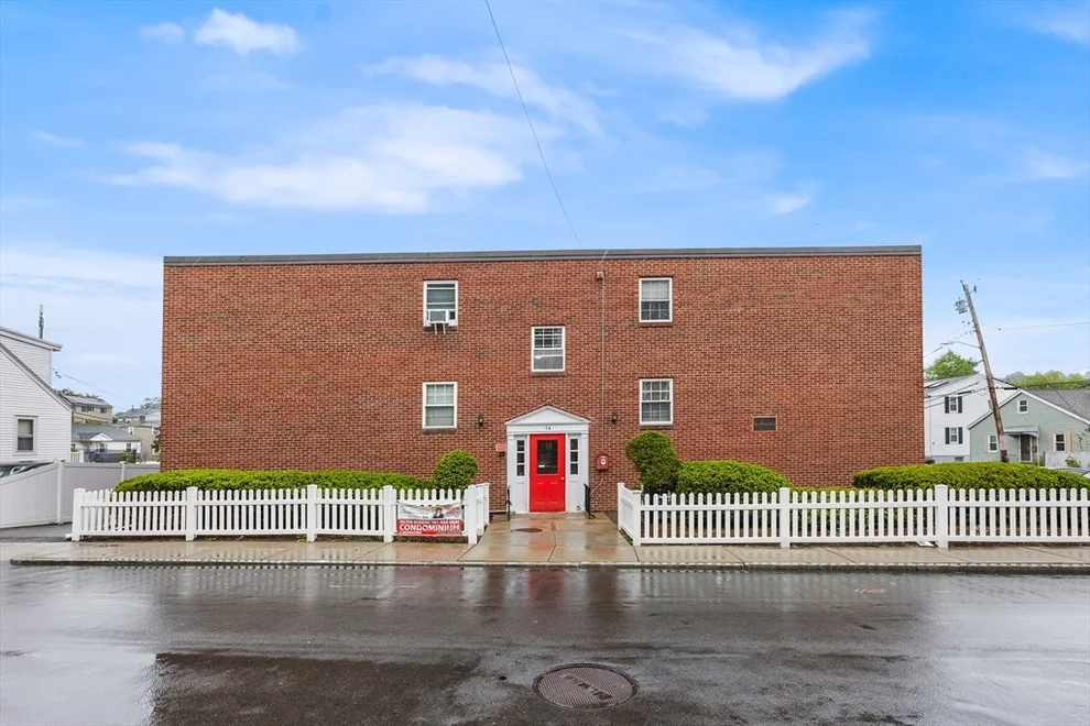 Unit for sale at 74 Springvale Ave, Chelsea, MA 02150
