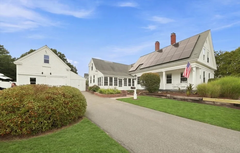 Unit for sale at 383 Pond Street, Weymouth, MA 02190