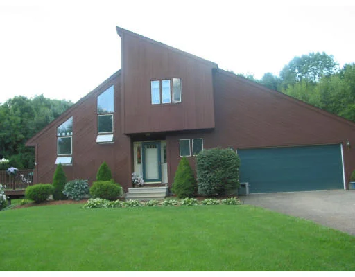Unit for sale at 124 New Braintree Road, West Brookfield, MA 01585
