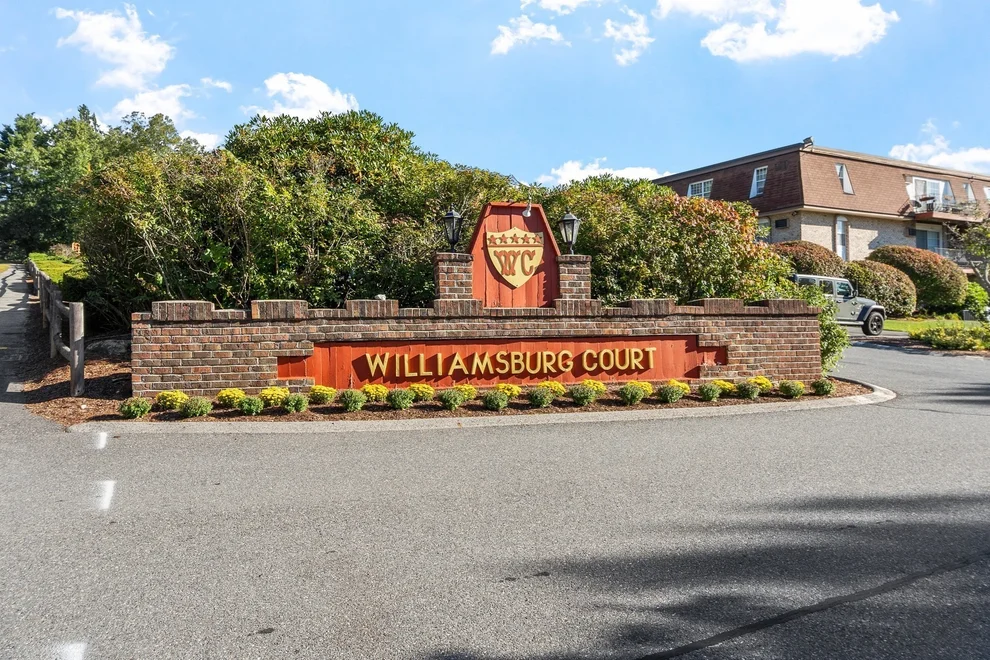 Unit for sale at 20 Williamsburg Ct., Shrewsbury, MA 01545