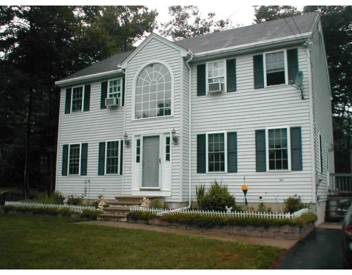 Unit for sale at 34 Myles Circle, Gardner, MA 01440