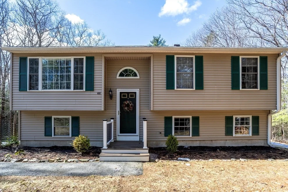 Unit for sale at 266 West Street, Winchendon, MA 01475