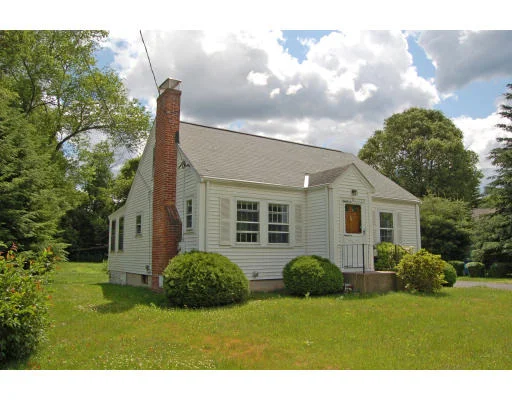 Unit for sale at 12 Winthrop St, Medway, MA 02053