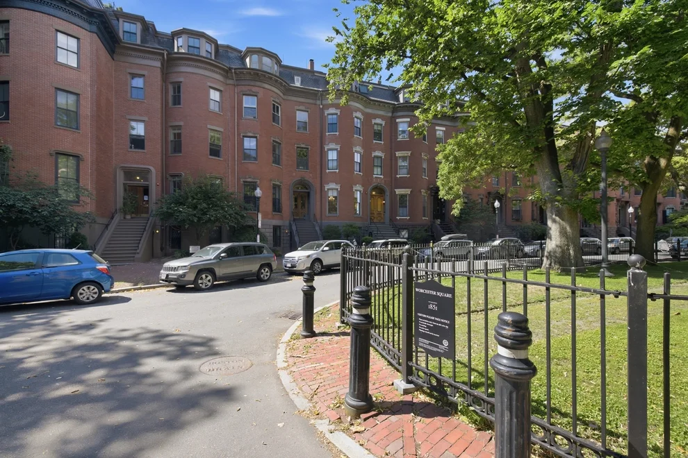 Unit for sale at 29 Worcester Sq, Boston, MA 02118